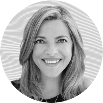 Headshots_Circle_BW_r2_Claudia_Ibarra